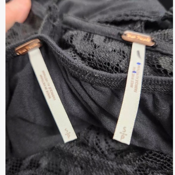 Free People Adored Black Lace Maxi Dress Size S. B27 - Picture 11 of 11